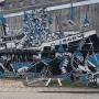 Muurschildering van M-City op een kunstgalerie