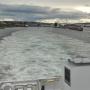 En we varen het zeegat uit