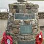Monument in Scalloway voor de Shetland Bus